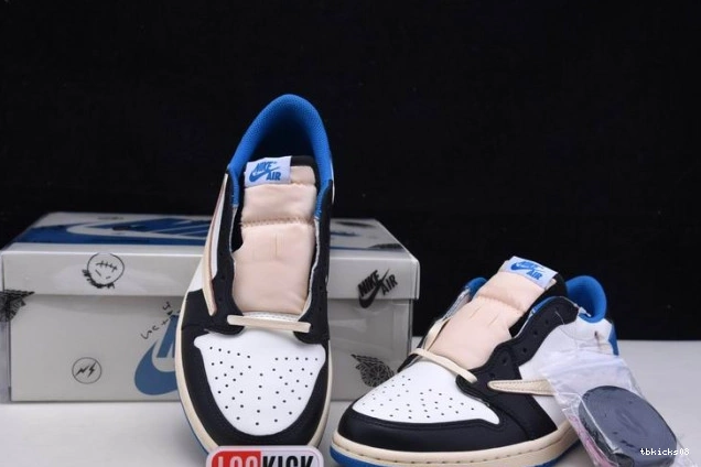 Reps TBkick x Jordan Retro Design Fragment Low 1 DM7866-140 x Travis Scott Air 0822